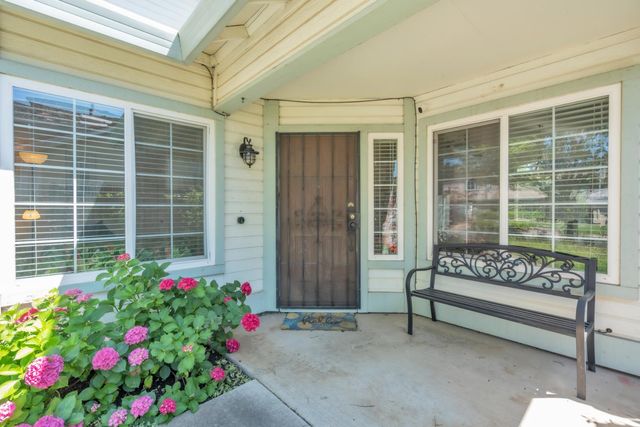 4004 Simi Valley Way, Antelope, CA 95843