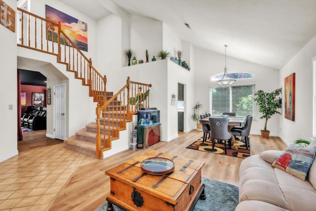 4004 Simi Valley Way, Antelope, CA 95843