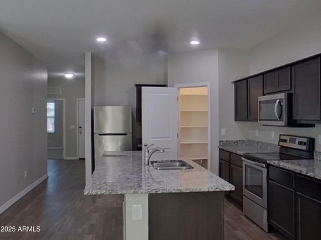 37123 W CAPRI Avenue, Maricopa, AZ 85138