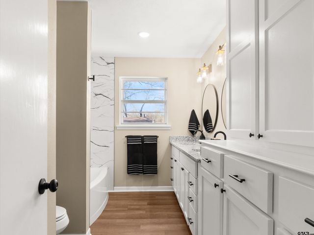 1805 Buckner, Longview, TX 75604