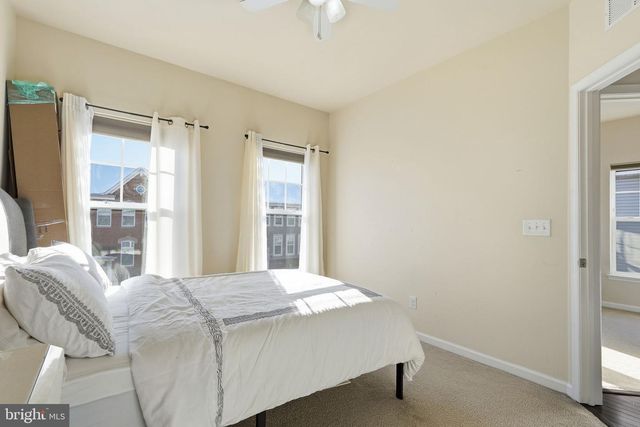 9052 ISABEL LN, Manassas Park, VA 20111