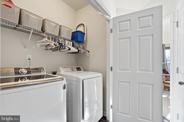 9052 ISABEL LN, Manassas Park, VA 20111