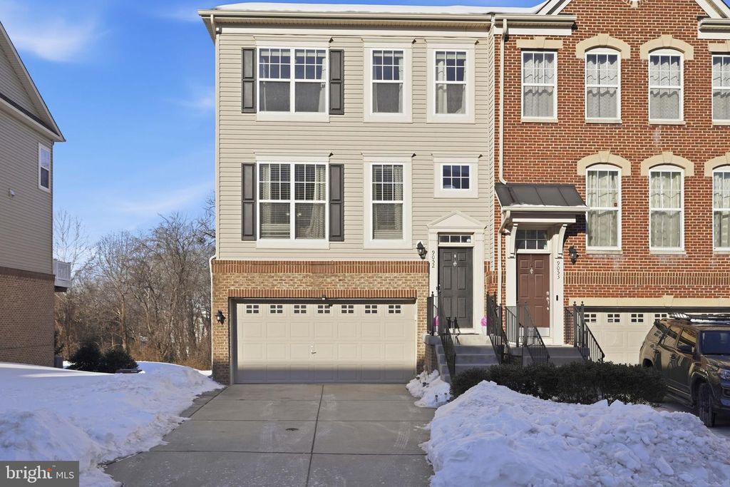 9052 ISABEL LN, Manassas Park, VA 20111