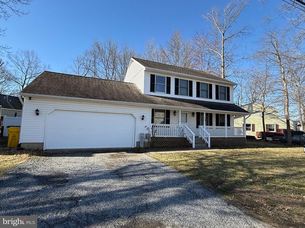 1205 AVALON BLVD, Shady Side, MD 20764