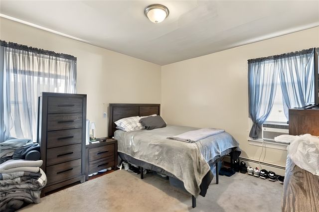 904 Newport Avenue, Pawtucket, RI 02861