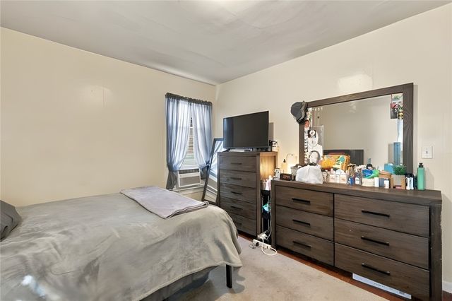 904 Newport Avenue, Pawtucket, RI 02861