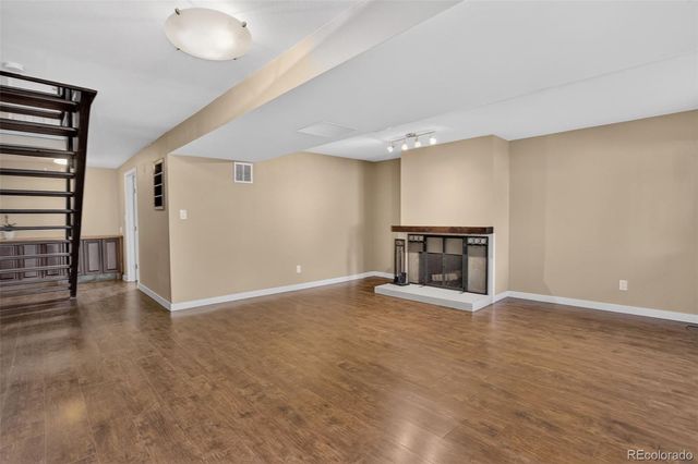 6870 S Broadway, Centennial, CO 80122
