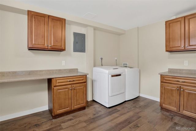 6870 S Broadway, Centennial, CO 80122