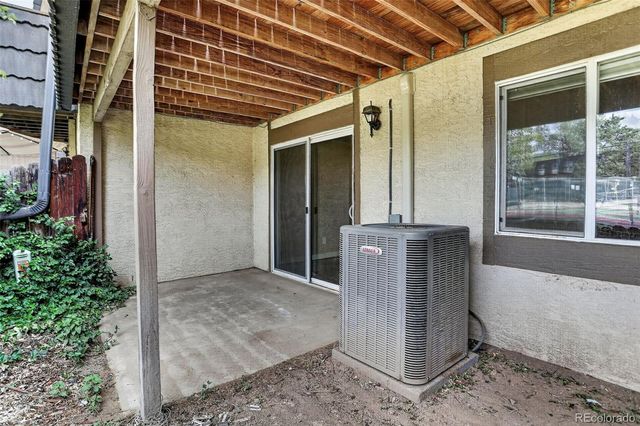 6870 S Broadway, Centennial, CO 80122