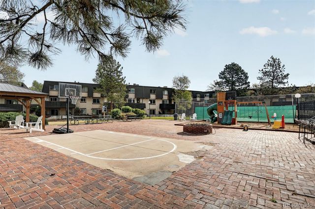 6870 S Broadway, Centennial, CO 80122