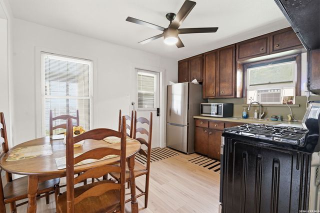 2311 Hiawatha, San Antonio, TX 78210