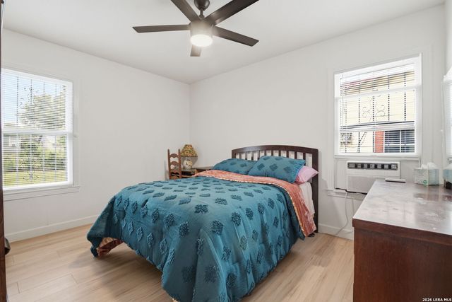 2311 Hiawatha, San Antonio, TX 78210