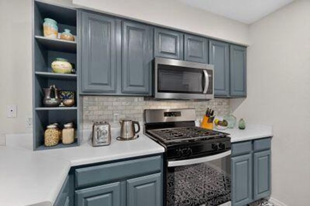 4701 Morris Street NE APT 402, Albuquerque, NM 87111