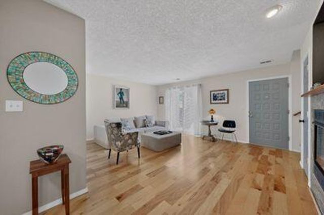 4701 Morris Street NE APT 402, Albuquerque, NM 87111