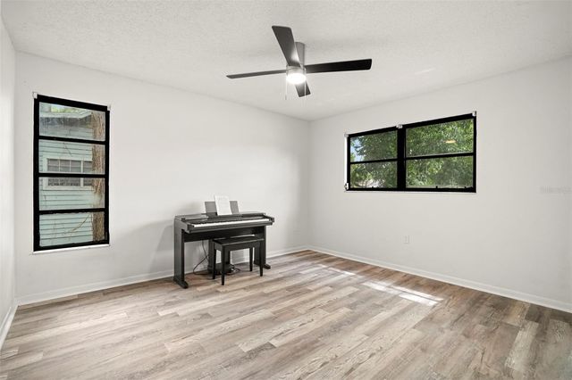 210 EDGEWOOD AVENUE, Clearwater, FL 33755