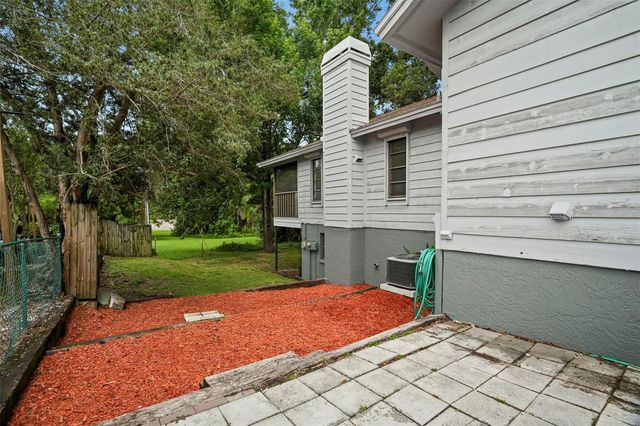 210 EDGEWOOD AVENUE, Clearwater, FL 33755