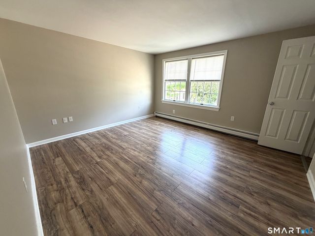 129 East Main Street B, Branford, CT 06405