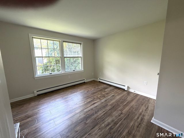 129 East Main Street B, Branford, CT 06405