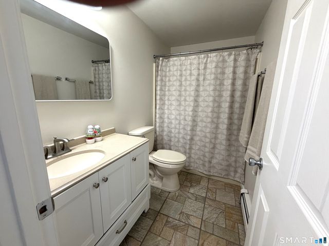 129 East Main Street B, Branford, CT 06405
