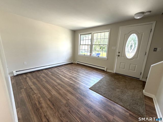 129 East Main Street B, Branford, CT 06405