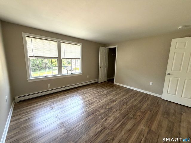 129 East Main Street B, Branford, CT 06405