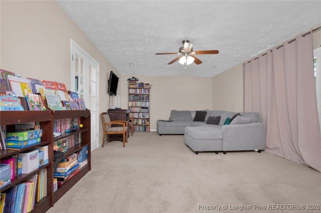 515 Pinevalley Ln, Cameron, NC 27332