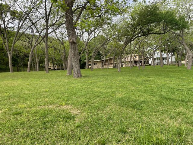 1113 Hidden Valley RD, Wimberley, TX 78676