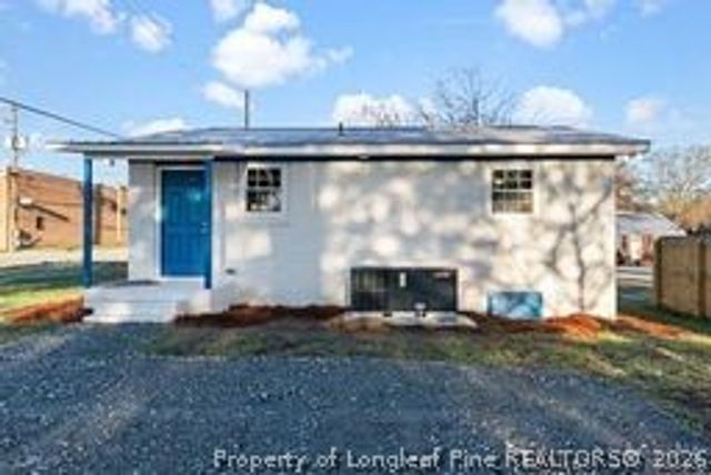 1211 S 1st Street, Lillington, NC 27546