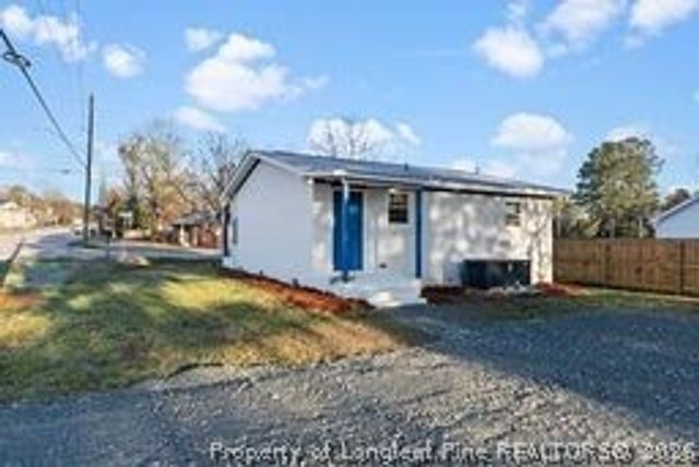 1211 S 1st Street, Lillington, NC 27546