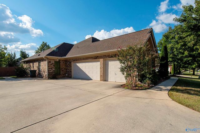 122 Sage Willow Drive SW, Madison, AL 35756