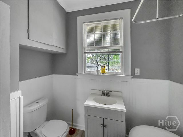 607 E 37th Street, Savannah, GA 31401