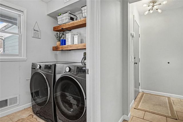 171 Mill Run Drive, Greece, NY 14626