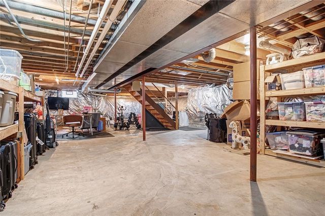 171 Mill Run Drive, Greece, NY 14626