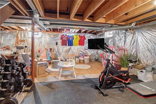 171 Mill Run Drive, Greece, NY 14626