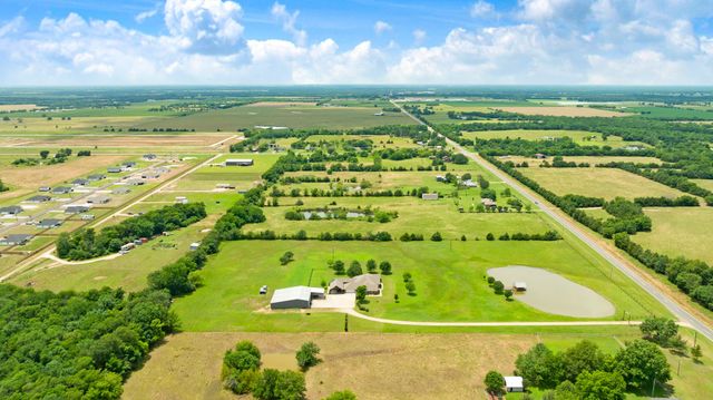 4141 Farm Road 2820, Sumner, TX 75486