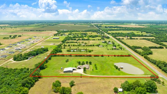 4141 Farm Road 2820, Sumner, TX 75486