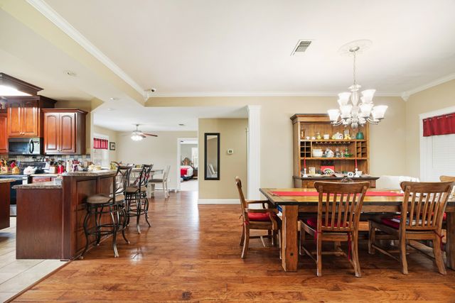 4141 Farm Road 2820, Sumner, TX 75486