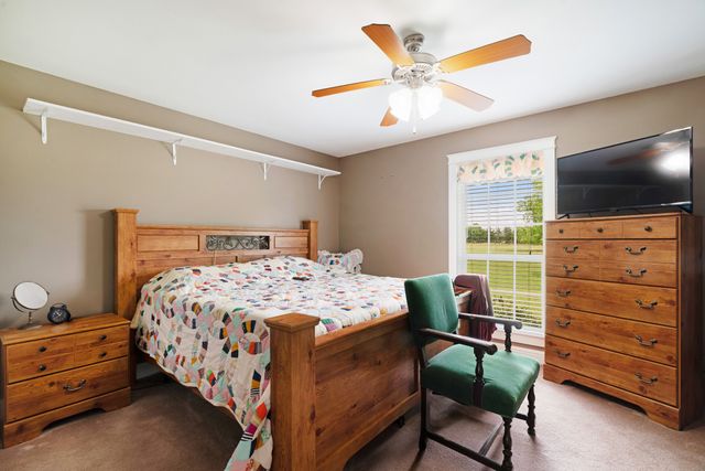 4141 Farm Road 2820, Sumner, TX 75486