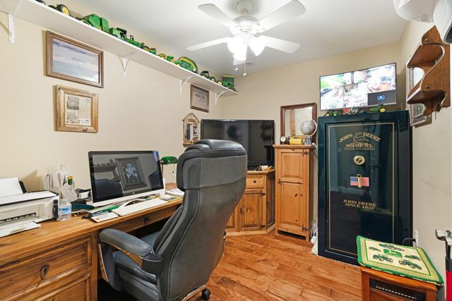 4141 Farm Road 2820, Sumner, TX 75486