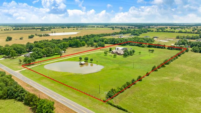 4141 Farm Road 2820, Sumner, TX 75486