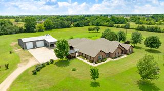 4141 Farm Road 2820, Sumner, TX 75486