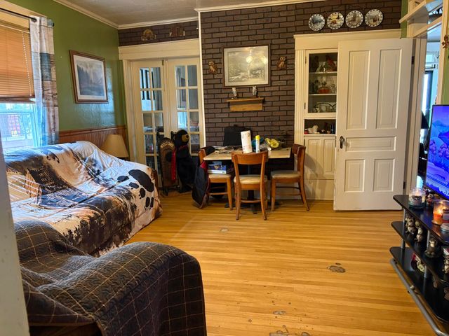 617 Commercial AVE, Clifton Forge, VA 24422