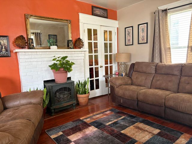 617 Commercial AVE, Clifton Forge, VA 24422