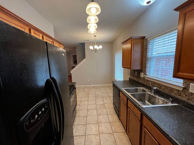 1182 COLLIERVILLE-ARLINGTON RD, Collierville, TN 38017
