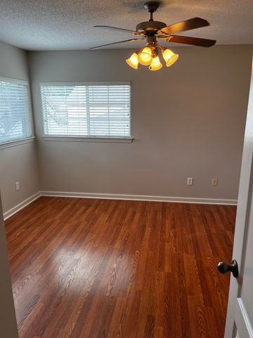 1182 COLLIERVILLE-ARLINGTON RD, Collierville, TN 38017
