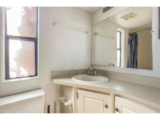 97748 N BANK CHETCO RIVER Rd 12, Brookings, OR 97415