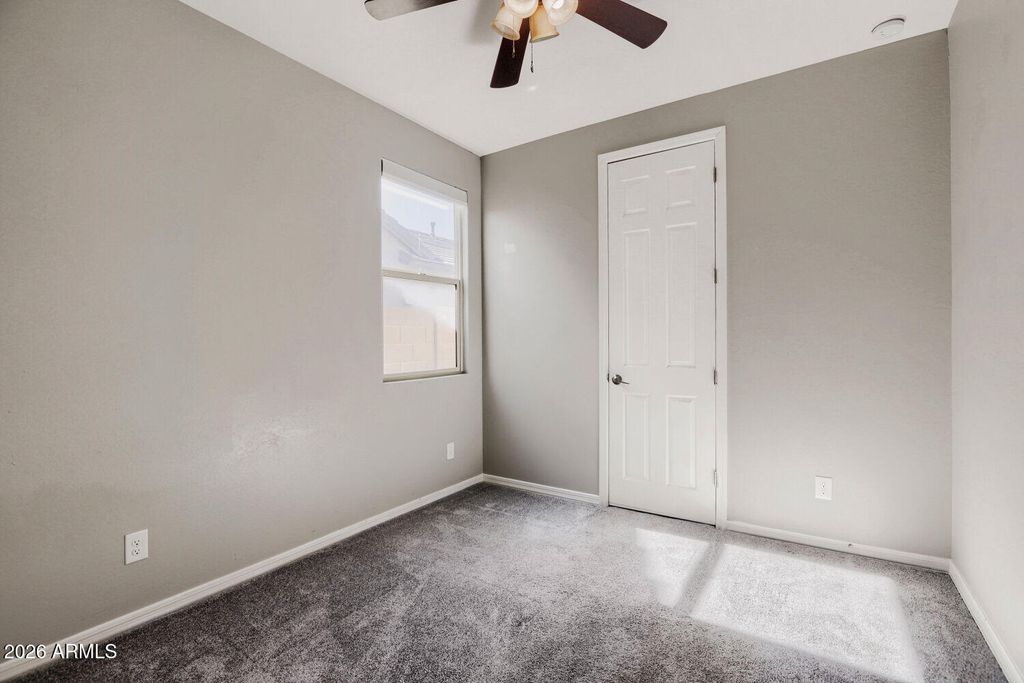 Image 17 of property listing at 18050 W ELIZABETH Avenue, Goodyear, AZ 85338