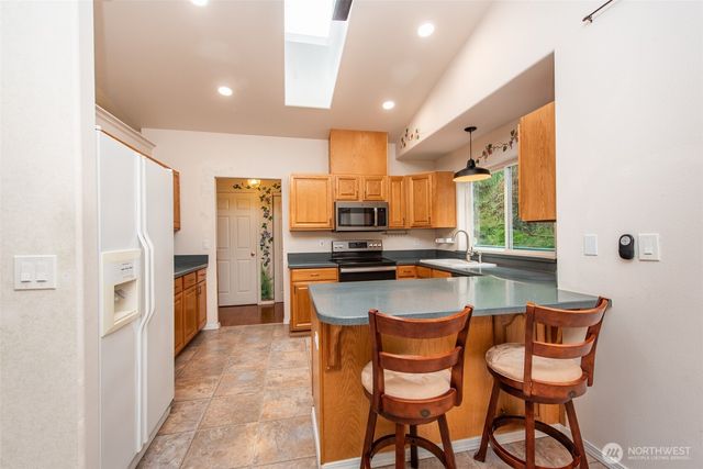 315 Dungeness Meadows, Sequim, WA 98382