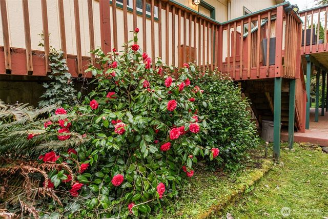315 Dungeness Meadows, Sequim, WA 98382