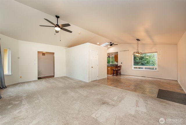 315 Dungeness Meadows, Sequim, WA 98382